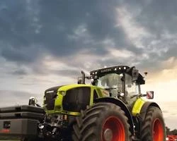 Claas Axion 900 Series tractor
