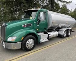 Peterbilt 579 Tanker